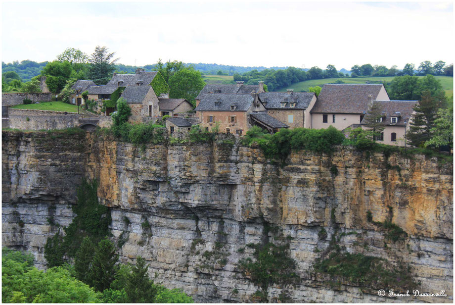 Aveyron en fourgon camping-car photo Franck Dassonville