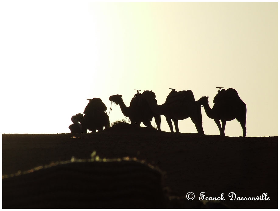 Maroc camping-car fourgon photo Franck Dassonville