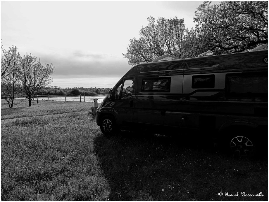 Charente Maritime camping-car fourgon photo Franck Dassonville