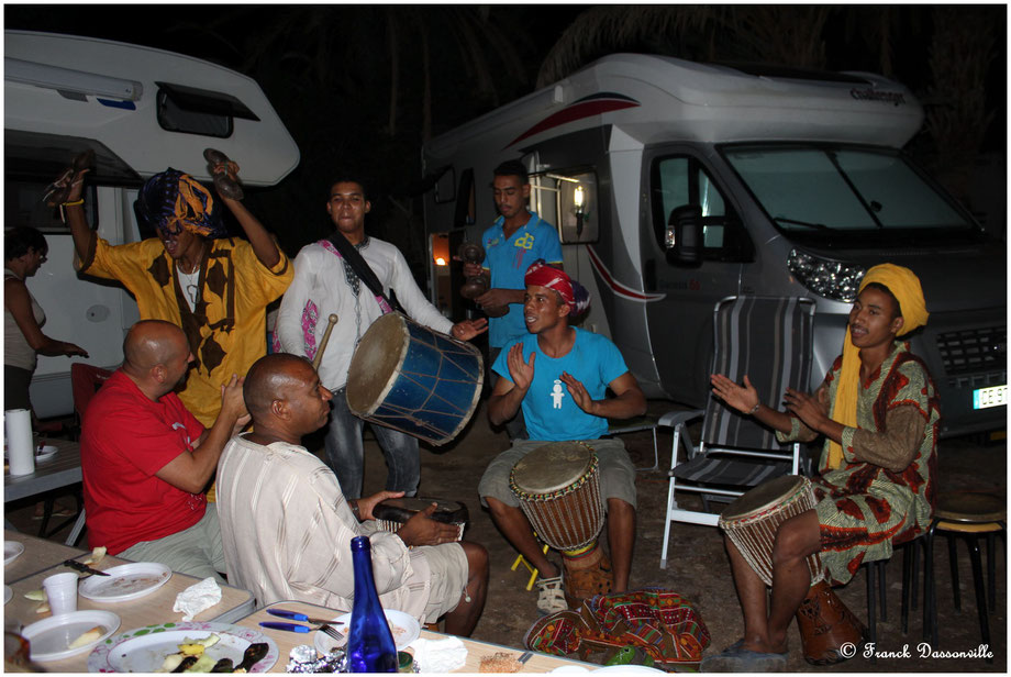 Maroc camping-car fourgon photo Franck Dassonville