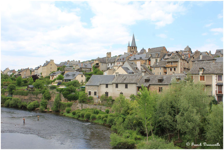 Aveyron en fourgon camping-car photo Franck Dassonville