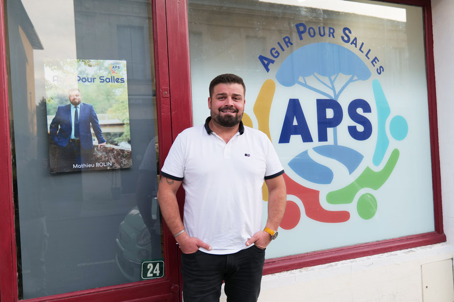 Mathieu Rolin a ouvert son local de campagne rue de la Haute-Lande./Photo LB.