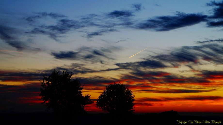 Sonnenuntergang, Wald, Wiesen, Felder, Sonnenstrahlen, Wolken,