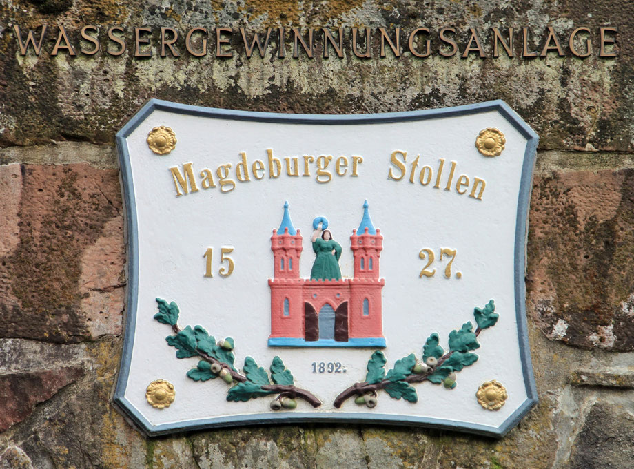 Inschriftenplatte über dem Mundloch des Magdeburger Stollen
