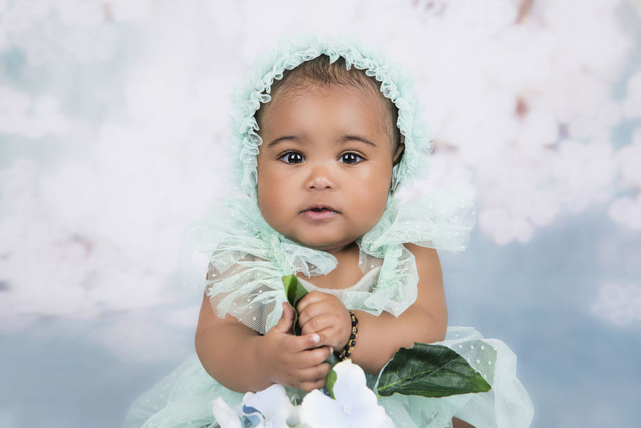 baby photography in blue dress
