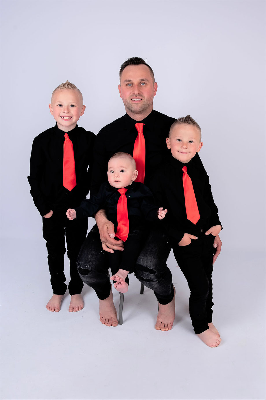 children photography with red ties