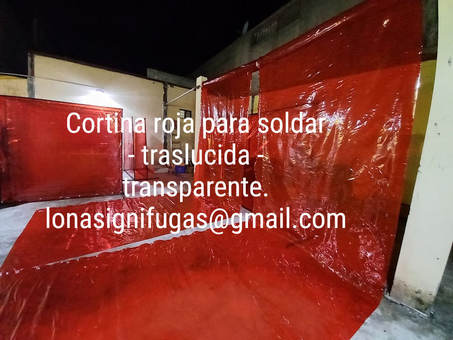 Cortina traslucida para soldar color rojo