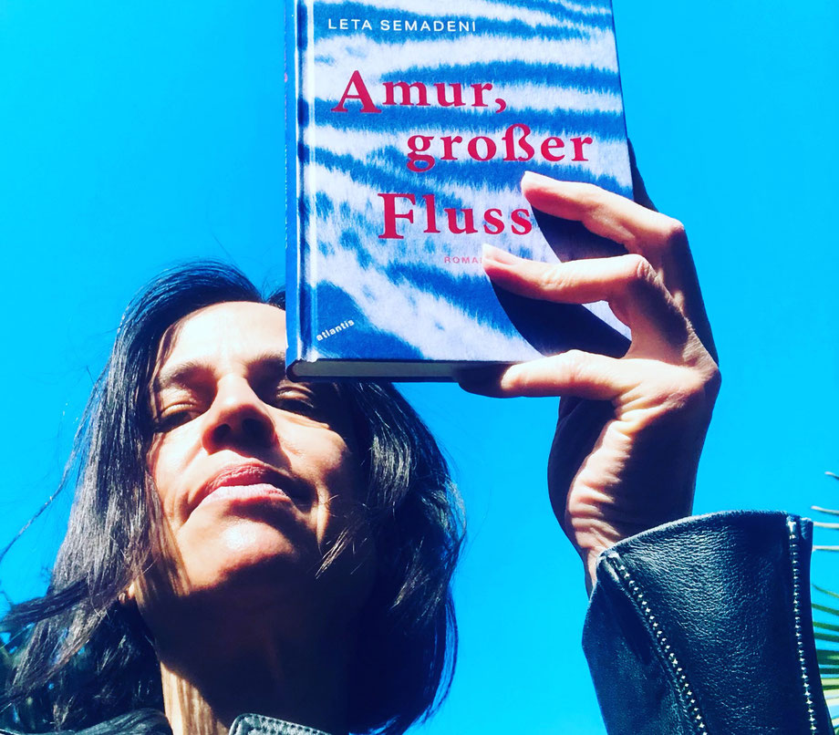 Der Buchtipp von Annette König  im April: «Amur, grosser Fuss» von Leta Semadeni