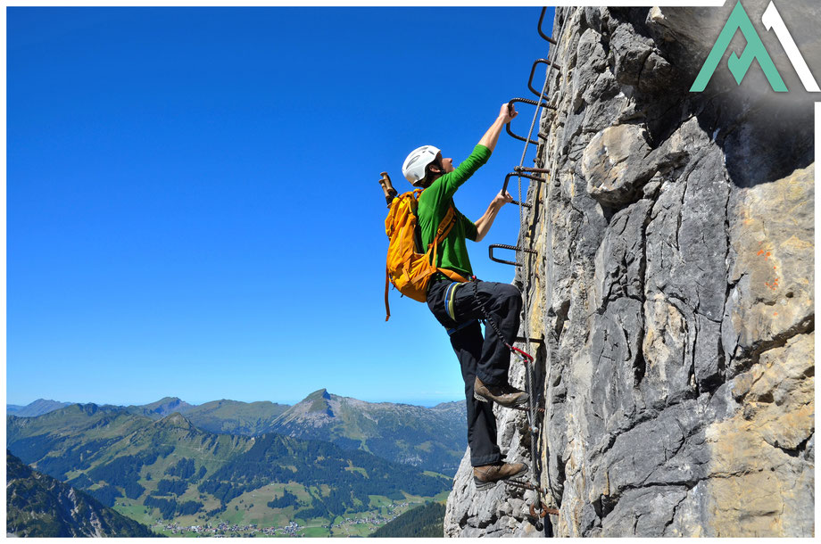 8 GIPFEL KLETTERSTEIGTOUR IM ALLGÄU Zweitägige Klettersteigtour über Walser Klettersteig und Mindelheimer Klettersteig mit AMICAL ALPIN