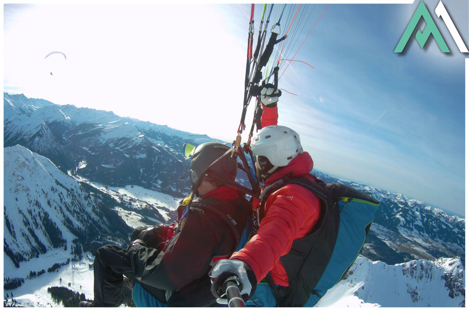 Tandemflug Gleitschirmflug im Kleinwalsertal