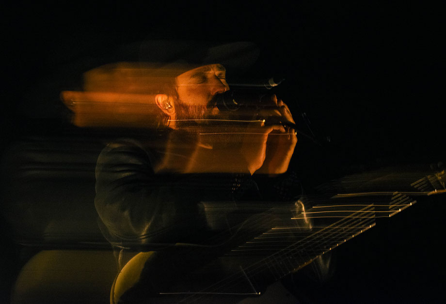 RY X live at Salle Pleyel, Paris – Eden Tour photo by Vivien Liskovsky