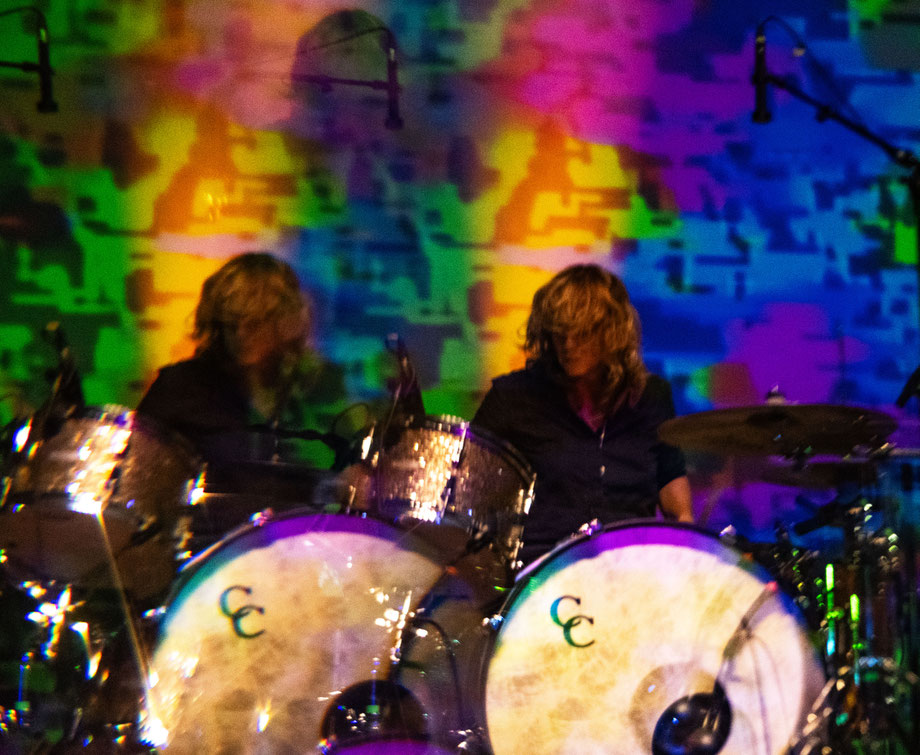 The Black Angels live at Olympia Paris on their tour 2024 Stephanie Bailey on drums, photographed by Vivien Liskovsky