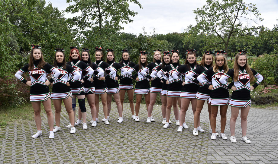 Pirates Cheerleader aus Werder