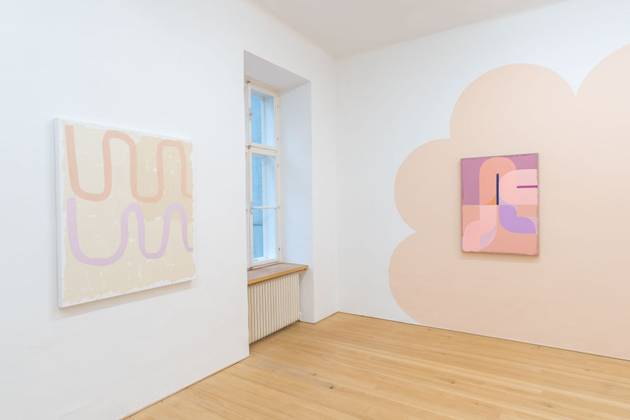 Julia Brennacher Ausstellungsansicht Companions Salzburg Galerie Vonier, 2025 Raumansicht Gemälde und Wandbild
