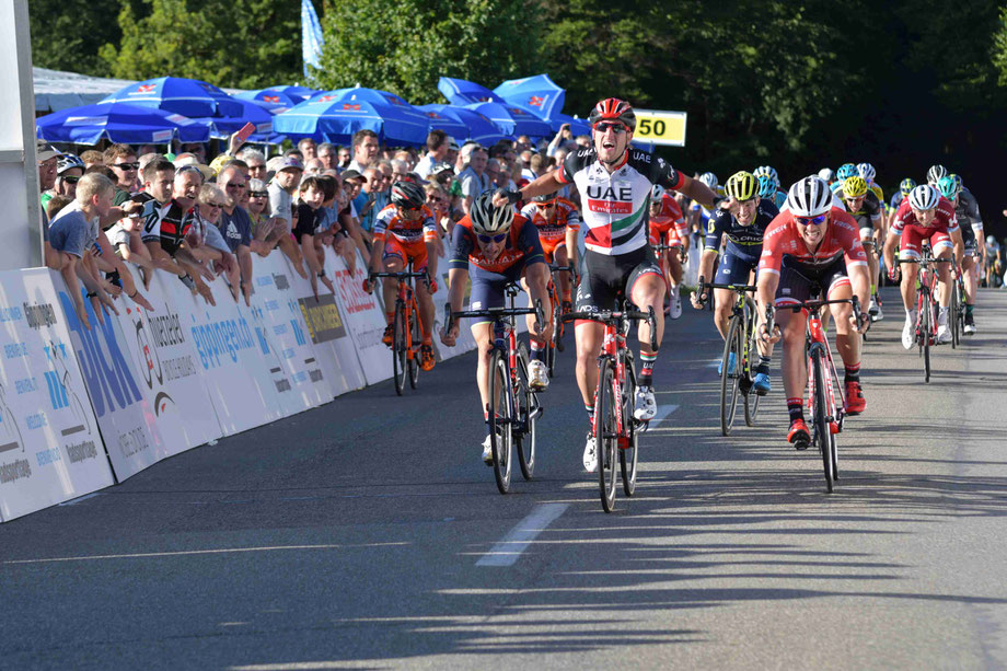 Der Italiener Sacha Modolo gewinnt die 54. Ausgabe in Gippingen