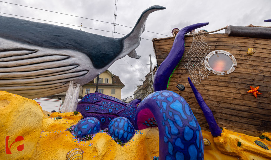 Wey-Umzug, Güdismäntig, Fasnacht, Altstadt luzern, Ausflugsziel Luzern, Zunft zu Safran, älteste Zunft Luzern, Fasnachtsumzug, Grinden, Masken treiben, Carnival of Lucerne, Fasnacht Luzern 2024, carnival lucerne 2024, Wey Zunft, Umzug, Guggemusik,