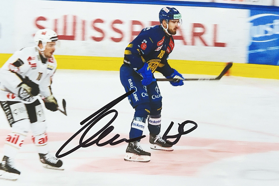 Autograph Filip Zadina Autogramm
