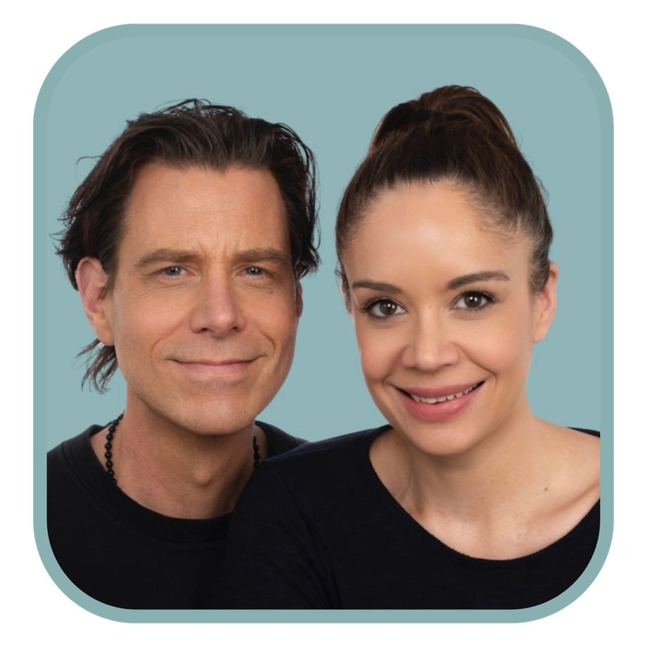 Portrait of Alexander Kuhfuss and Verena Kirchen, creators of RWYA DAILY