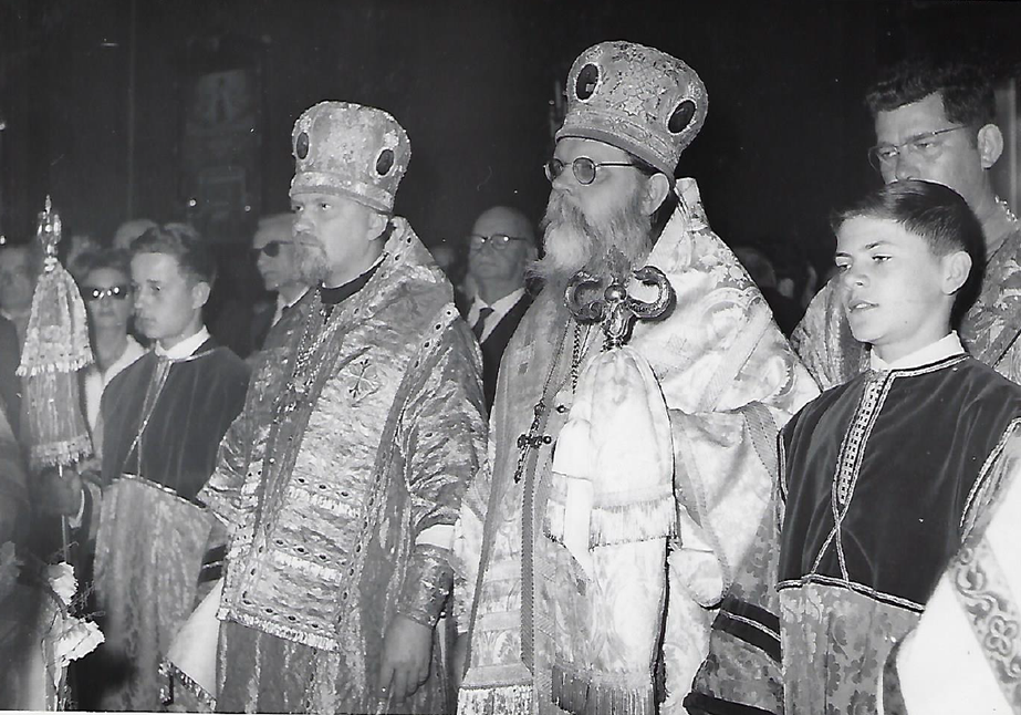 Centenaire de l’église orthodoxe russe de la rue Longchamp, Nice (1960) - Evêque Sylvestre, Evêque Méthode, p. Jean Gueit