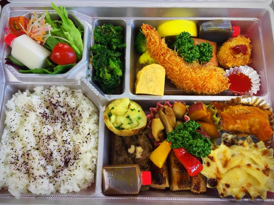 トックブランシュ特上弁当(3025円)は税抜き価格2800円