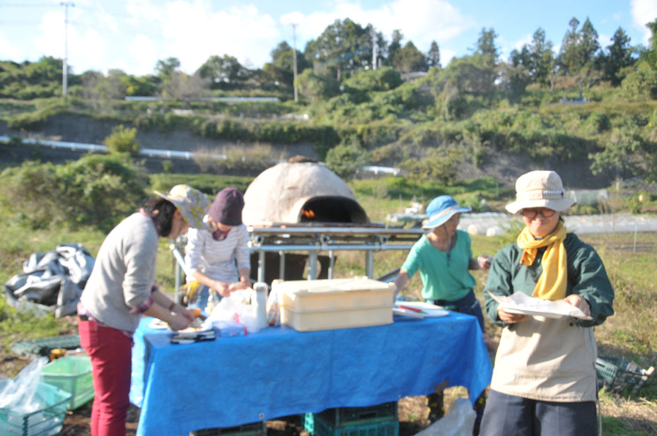 石窯づくり体験　ピザ焼き体験　農業体験神奈川　体験農場神奈川　