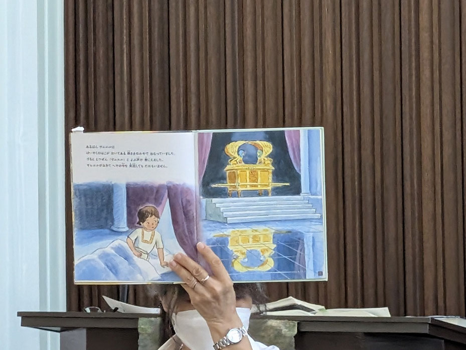 2026年7月19日(日)バプテスト連盟の聖書教育という教案誌をきっかけに聖書学ぶ時間が、礼拝の中のみんなの教会学校で行われるプログラムが月に一度あります。この日は、サムエル記上のサムエルの登場から、サムエルの成長ぶりについて寿子さんがわかりやすくお話下さいました。素晴らしいメッセージでした!