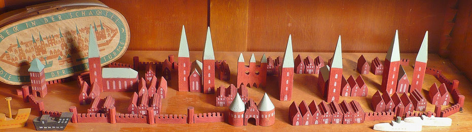 Lübeck in der Schachtel, nach einem Entwurf von Alfred Mahlau 1930