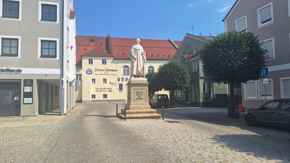 Kelheim, Weisses Brauhaus