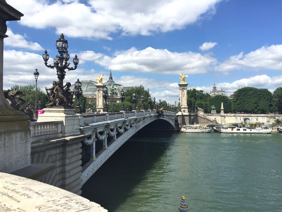 Walking alongside the Seine