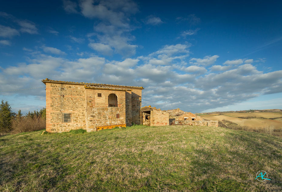 Podere Cancelli, Südansicht Haupthaus, rechts das zukünftige Studio