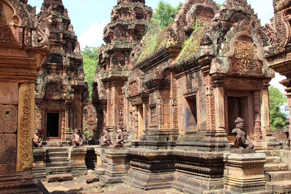 Le temple de Banteay Srei (Xe s.), l'un des plus beaux temples d'Angkor.