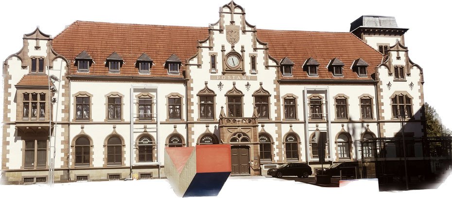 Alte Reichspost am Synagogenplatz 1 (vormals Victoriaplatz) - hier ist das städtische Museum KMadRidAP untergebracht