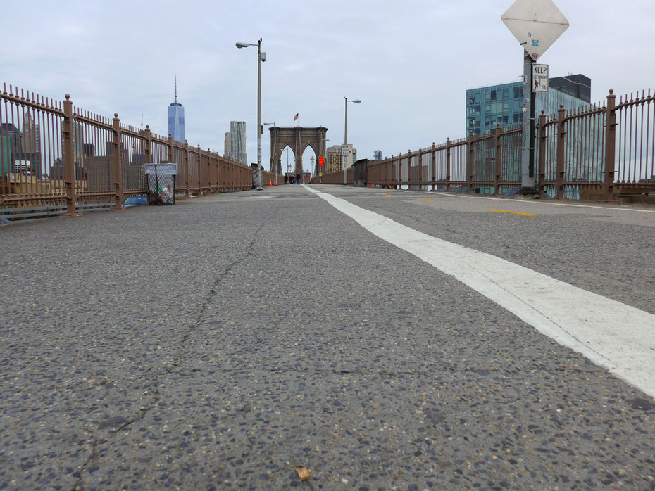 So leer sieht man die Brooklyn Bridge nur am frühen Morgen.