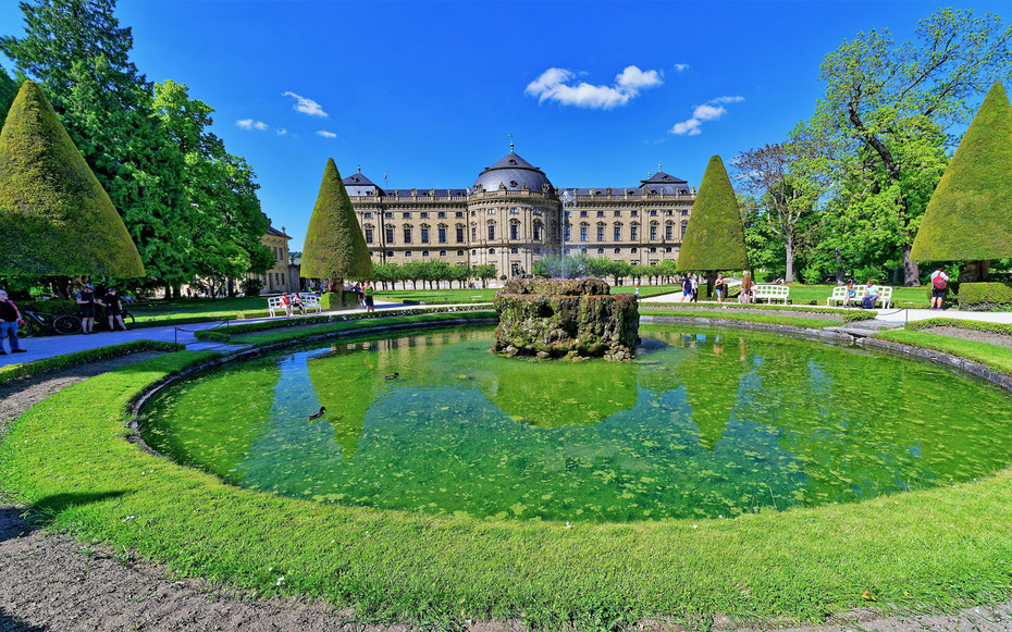世界遺産「ヴュルツブルク司教館、その庭園群と広場」、レジデンツの南ウイングとホーフ庭園