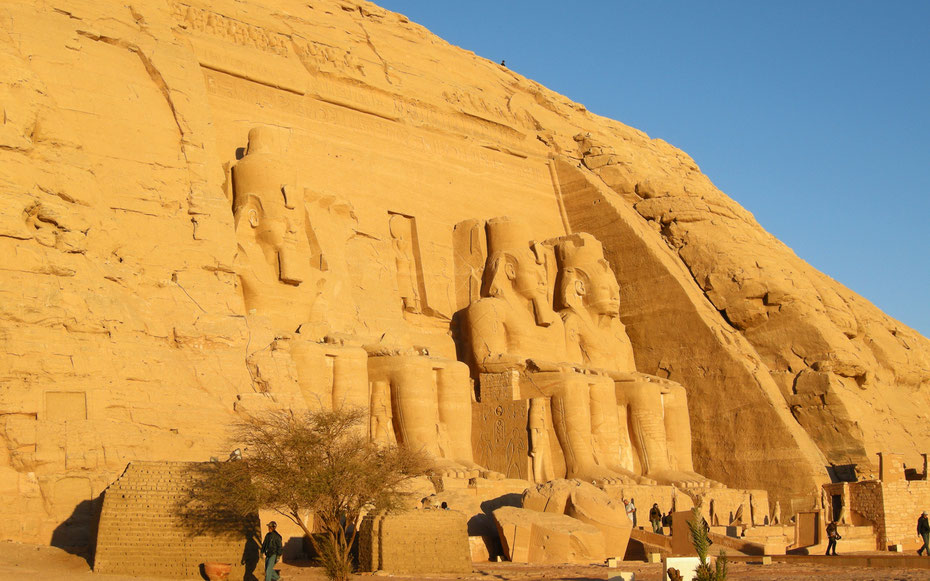 エジプトの世界遺産「アブ・シンベルからフィラエまでのヌビア遺跡群」、アブ・シンベル大神殿