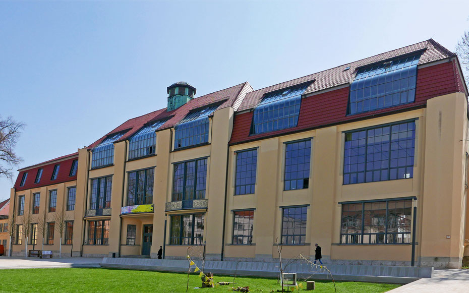世界遺産「ワイマール、デッサウ及びベルナウのバウハウスとその関連遺産群」、旧・美術学校。現在はワイマール・バウハウス大学本部棟