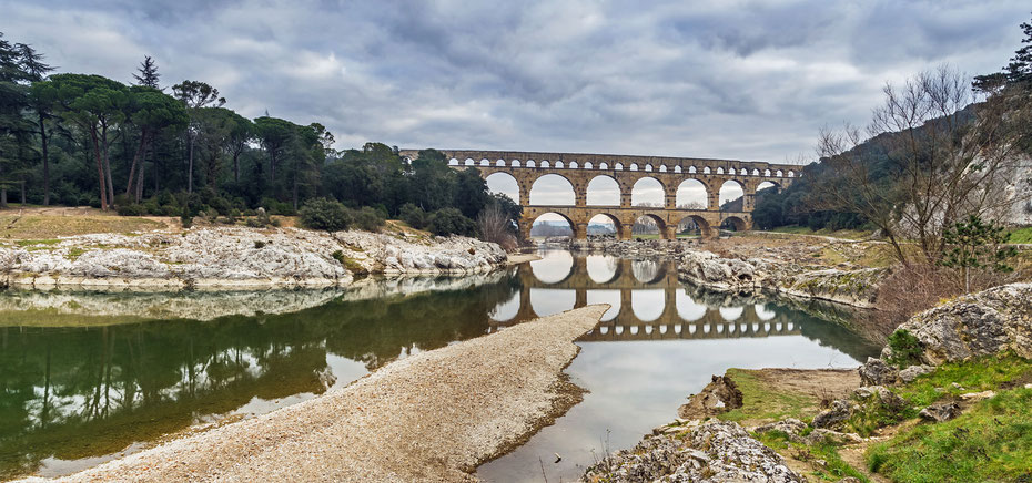 景観との調和が美しい世界遺産「ポン・デュ・ガール［ローマの水道橋］」