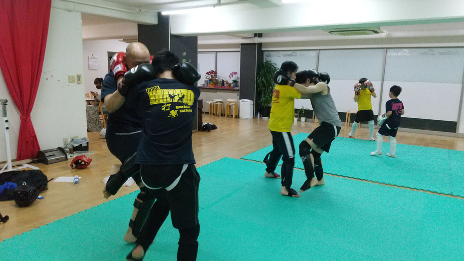 奈良県でキックボクシングをするならK-1アマチュア公認ジムのteamYAMATO