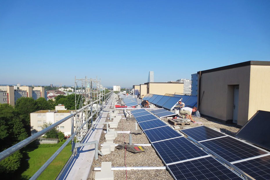 SIEDLUNG STERNENFELD II: NEUE SOLAR- UND PHOTOVOLTAIKANLAGE 2015