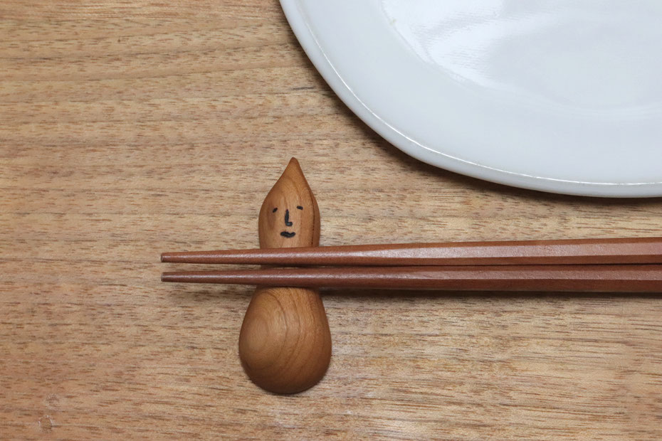 ひょうたんビトの箸置き（木製）