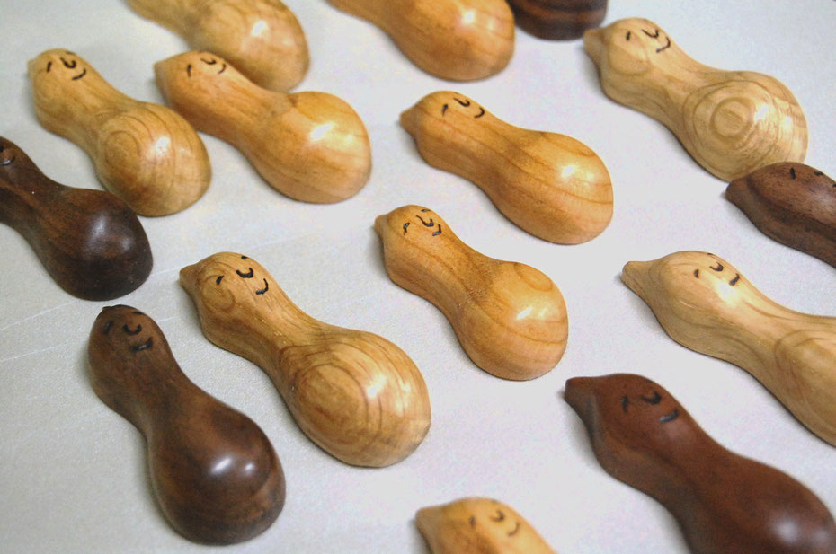 ひょうたんビトの箸置き（木製）完成