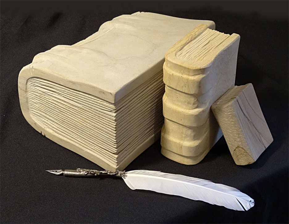 Bücher aus Stein - Startseite von Bildhauer Gunter Schmidt. Skulpturen