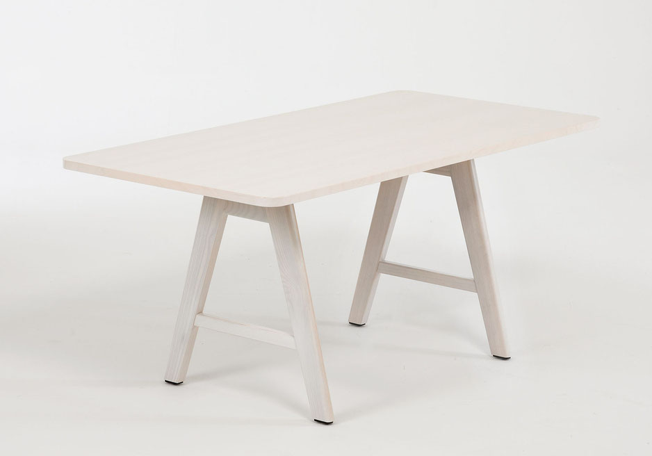 A series 10 table and desk by sa möbler design award european ...