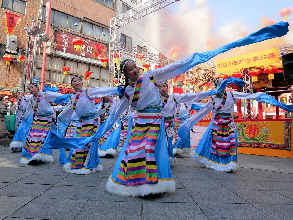 【舞踏】神戸中華同文学校民族舞蹈部中等部　チベット民族の舞蹈