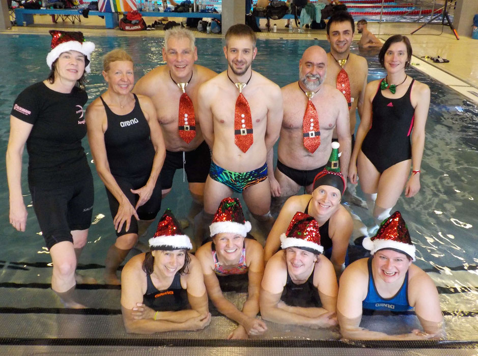 Das Mastersteam der SG Wetterau mit Angelika Ballerstaedt, Andrea Cantow, Martin Fiebich, Stefan Fritz, Payam Mahmoudi Shajari, Hady Bayat, Insa Gehlhaar (Reihe oben), Kerstin Uhlig, Carmen Houben, Kirsten Juraschka, Sylvia Ziegler und Ramona Kerkhoff