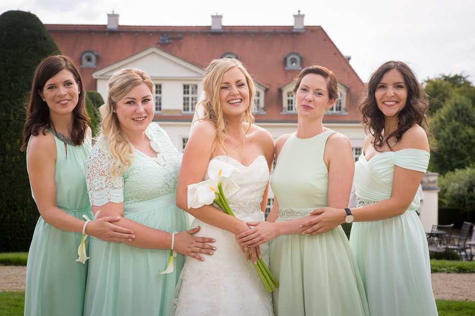 Hochzeitsfotograf Dresden, Hochzeit Schloss Wackerbarth, heiraten Schloss Wackerbarth , Hochzeitsfotograf Schloss Wackerbarth, heiraten in Radebeul, Hochzeitsfotograf Radebeul, Sächsisches Staatsweingut Schloss Wackerbarth, Kosten Hochzeitsfotograf