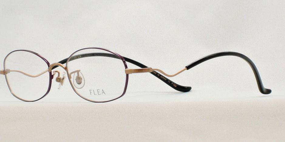 FLE555、鯖江製の眼鏡です。