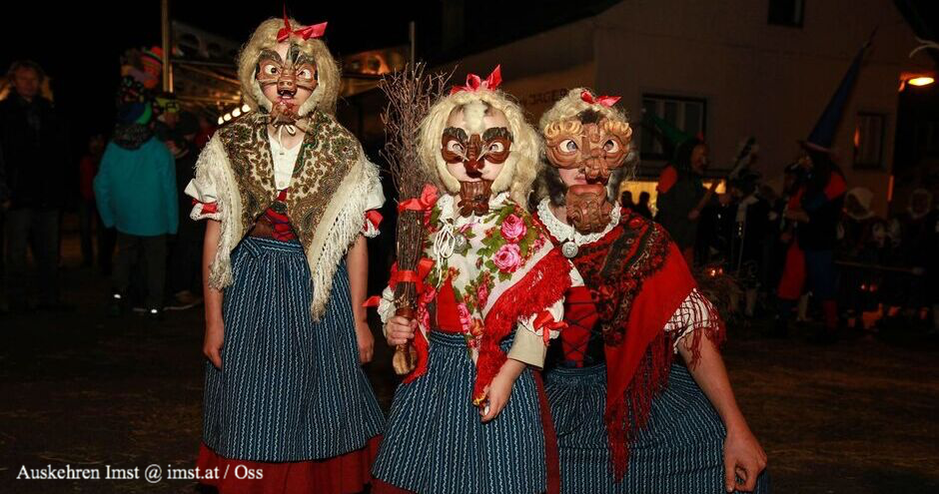 Schemenlauf Imst, Imster Schemenlauf, 9.2.2020, Fasnacht Imst, Fasnachtumzug Imst, Faschingsumzug Imst, Imster Fasching, Fasnacht bei Innsbruck, Inntal Fasching, Traditionelle Tiroler Fasnacht, Larven und Masken Tirol, Schöngeschmückte Fasnachtslarven