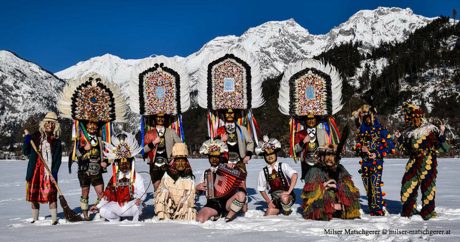 Milser Matschgerer, Matschgererumzug bei Hall in Tirol, Fasnachtumzug Innsbruck Umgebung, Fasnacht Innsbruck, Großraum Innsbruck Fasching, Faschingsumzug Tirol, Schöne Masken, Larven Tirol, Fasching Westösterreich, Tiroler Faschingsumzüge