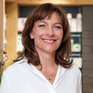 Silvia Bernet-Bon ist Inhaberin der Helios Apotheke. Eidg. dipl. ETH Offizier FPH Apothekerin und im Apothekenverband Graubünden. 